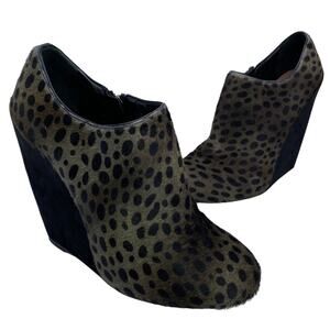 Alaia 39 Leopard Pony Hair Suede Ankle Wedge Boots